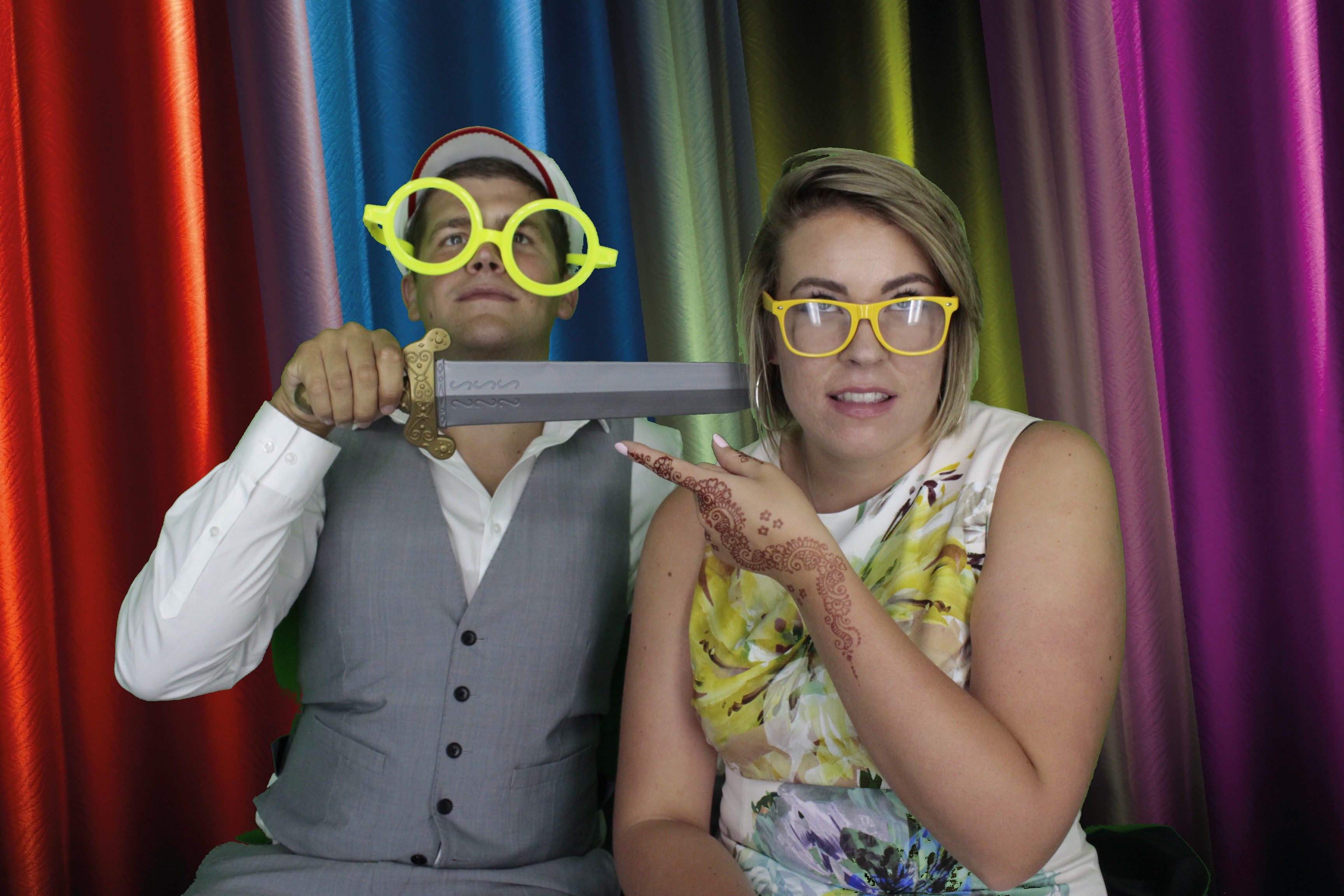 Bhavin & Yasmin’s Wedding | View more photos from the event at gallery.myphotoboothexperience.co.uk/u/MyPhotoBoothExperienceLtd/Bhavin-Yasmin’s-Wedding